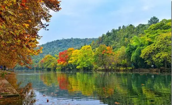 33a5951fdddc7e2656730142f219ef5d 布依族民族传说|花 溪的故事