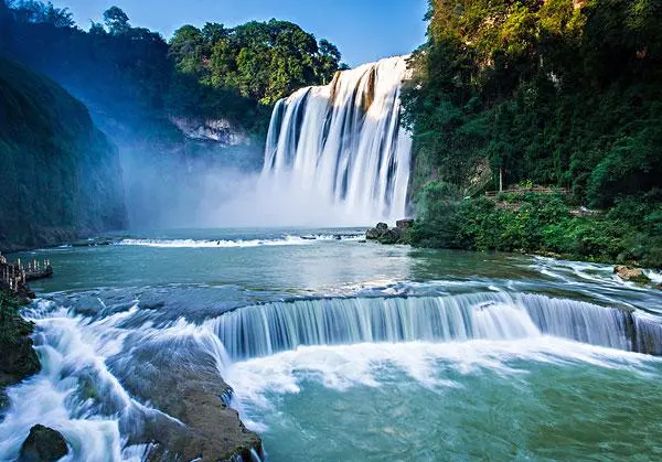 布依族民间传说|黄果树瀑布的故事