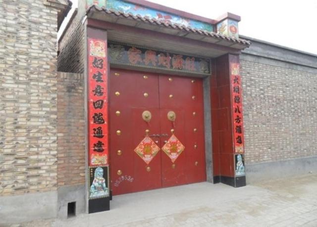 文章标题-1 大门朝向有什么禁忌?(大门朝向不好什么化解?)