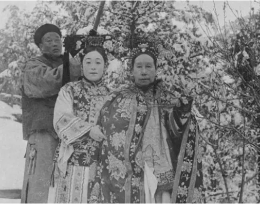 慈禧太后有情人吗？慈禧太后有多少男人？
