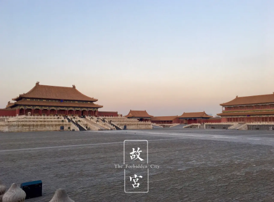 故宫真的是9999间半房吗？故宫传说中的半间房真的存在吗？