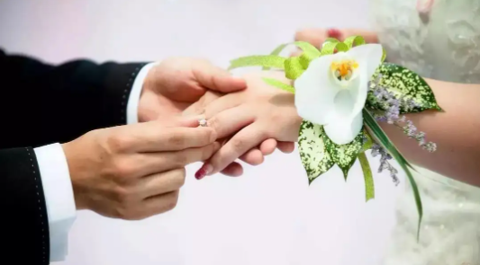 八字算出婚姻不顺怎么化解？（婚姻不顺有什么化解方案吗？）