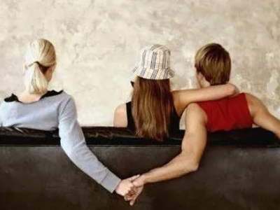 什么样的命格容易有外遇？（怎么从八字看防外遇？）