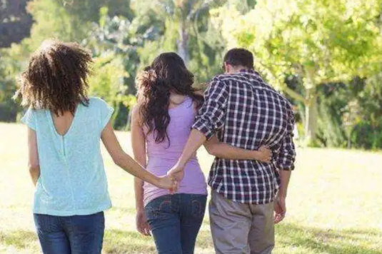 什么样的命格容易有外遇？（怎么从八字看防外遇？）