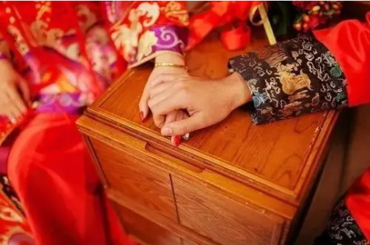 婚配的上中下是怎么样的？（怎么通过八字看婚姻上中下？）