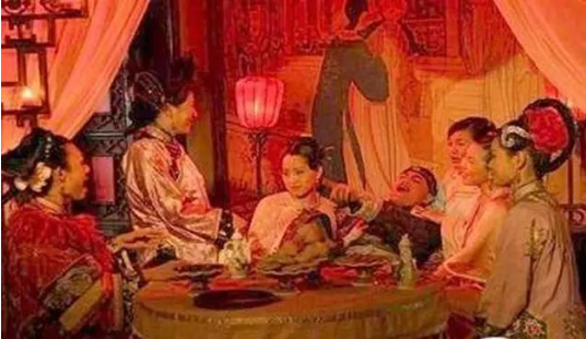 古代皇帝妻妾到底有多少？后宫真有七十二妃吗？