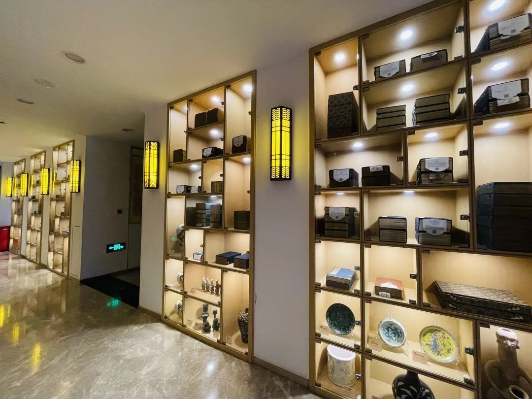 文章标题-1 失踪多年的国宝,竟现身北戴河一座神秘藏书楼!