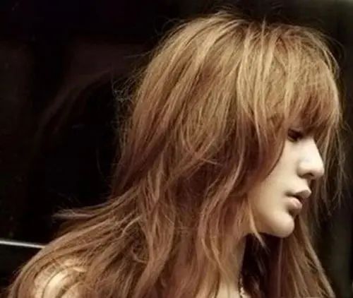 文章标题-1 八种不吉面相的修正方法!