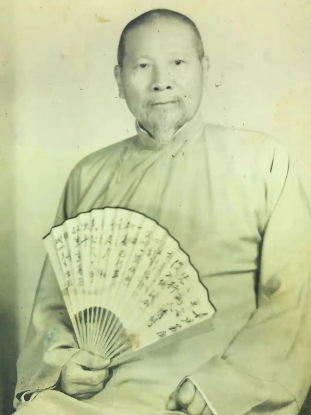 民国镇江府的一位神算子，受到军阀的普遍敬重！