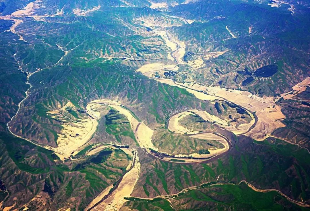 风水寻龙诀：古人找矿的智慧与方法