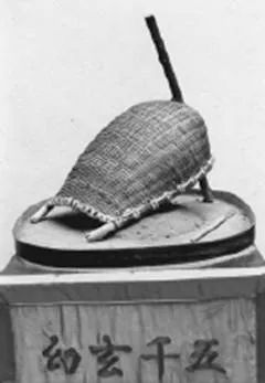 扶乩术揭秘：碟仙、笔仙与通灵背后的历史真相