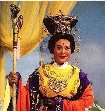 文章标题-2 霸道丈母娘?慈悲救世主?多情天公主?猫状怪兽?……王母娘娘的不同面孔