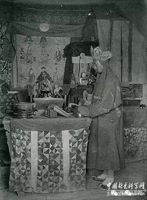 敦煌石窟历史影像馆：伯希和