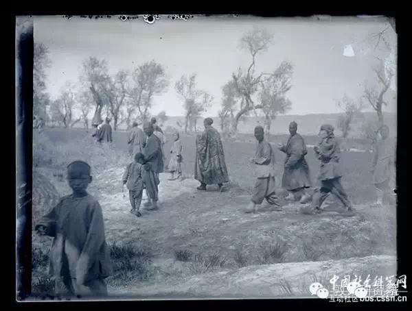 敦煌石窟历史影像馆：伯希和