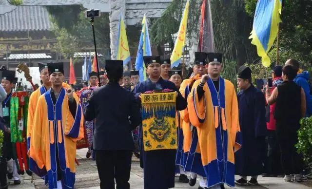 张天师只传承63代，是巧合还是必然？