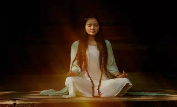 40岁前的长相是父母给的，40岁之后的长相是自己修的，《养好面相的修行秘法》