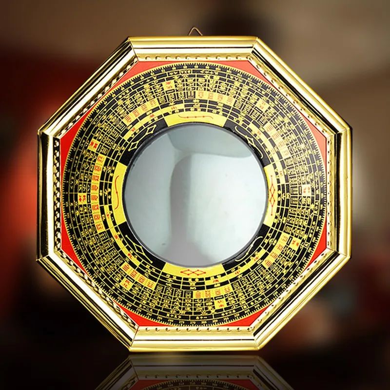 八卦镜有很多作用，但不能乱挂！