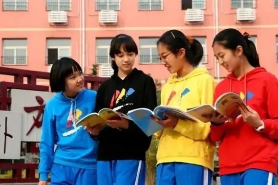 上学的尽头是“玄学”，考试背后的“玄学”你都用了几招