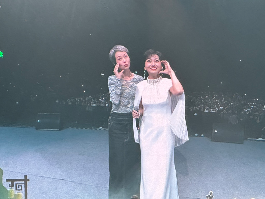 文章标题-2 人生的苦闷,需要艺术的洗涤!