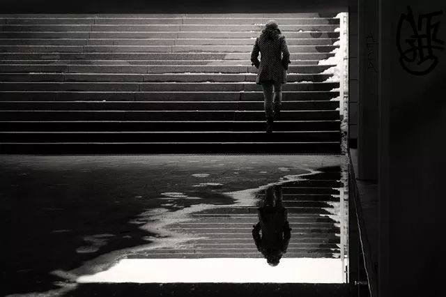 文章标题-1 独立思考的人,不会成为工具