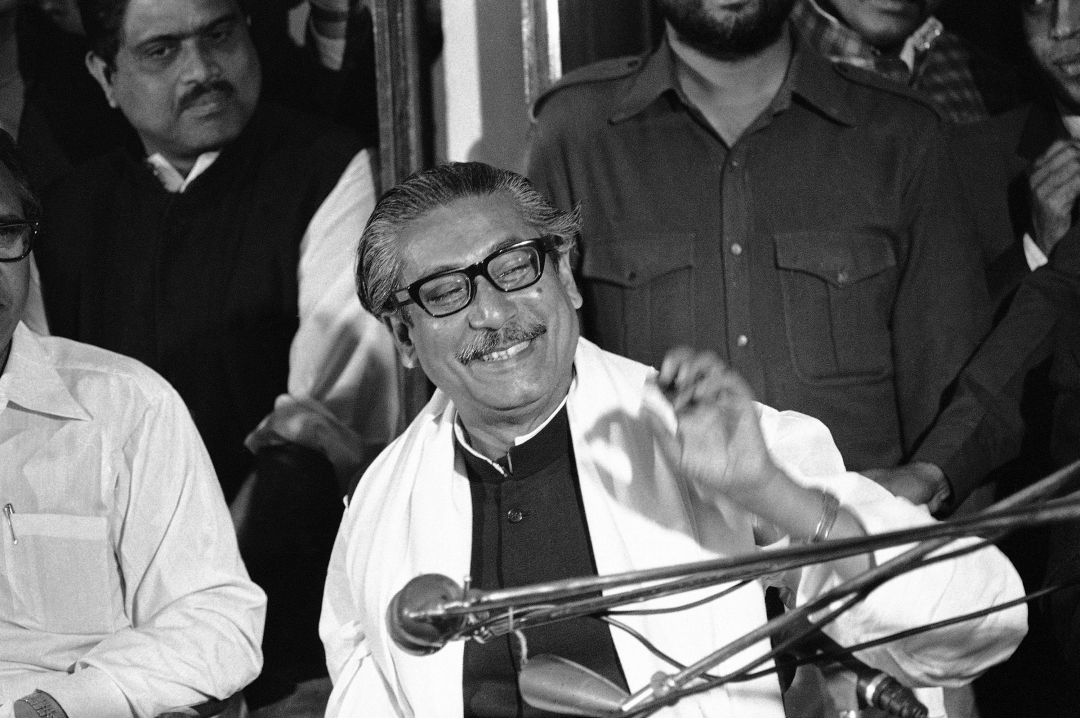 孟加拉国民的贫穷，从来不是因为人口和地理