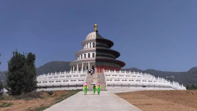 文章标题-1 没有审美力是绝症,知识也救不了