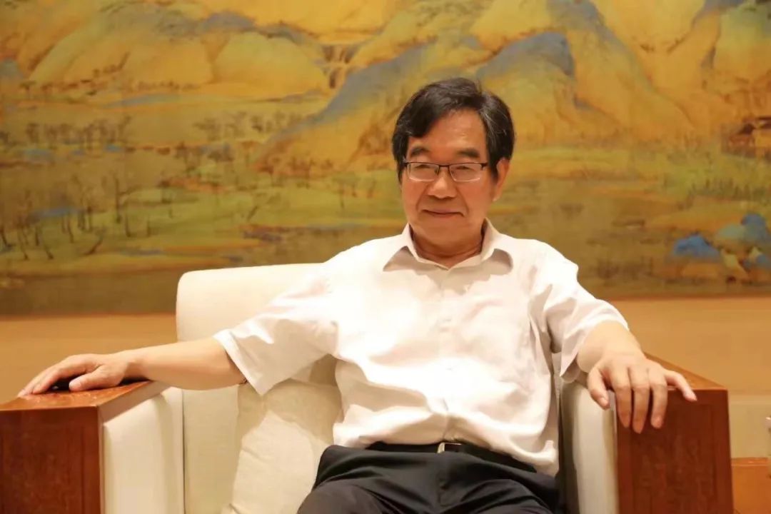 文章标题-1 宋代君臣殿上间距考论