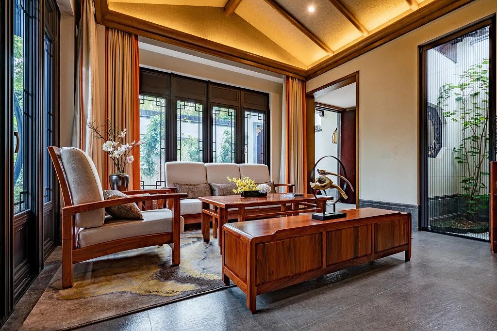 七个破财之门不可留，赶紧检查你家的大门风水！