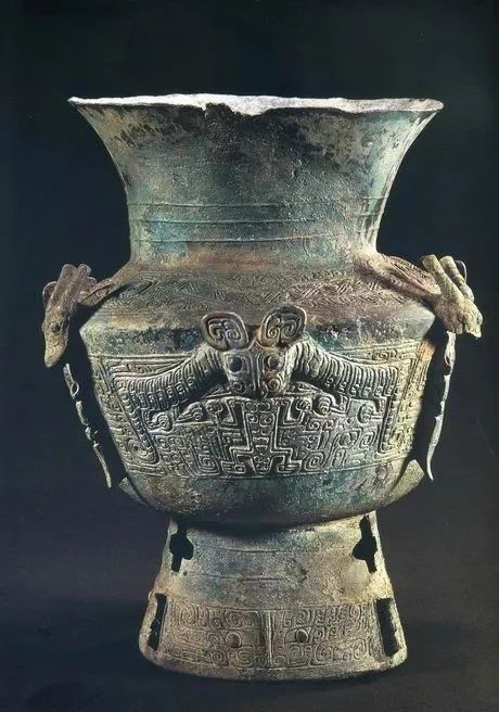 三星堆遗址是“祭祀坑”还是“灭国坑”？