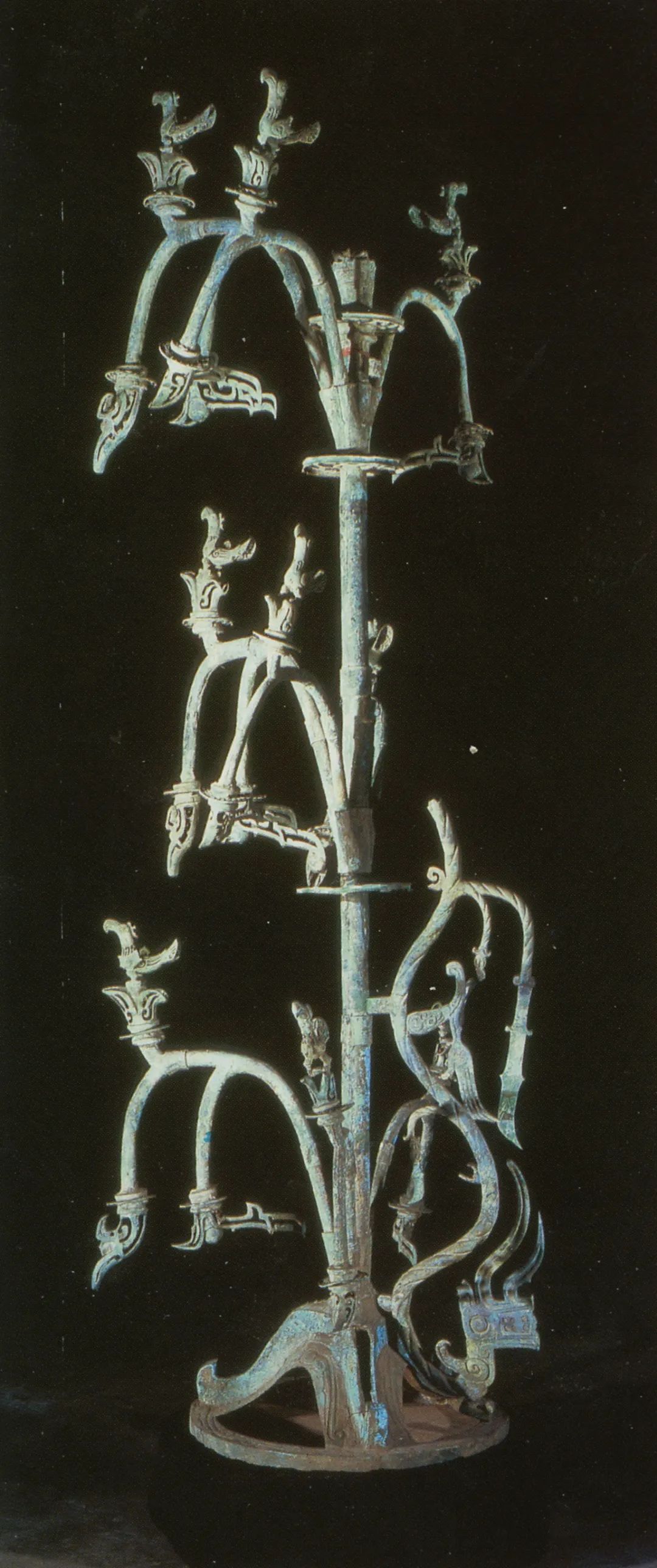 三星堆遗址是“祭祀坑”还是“灭国坑”？