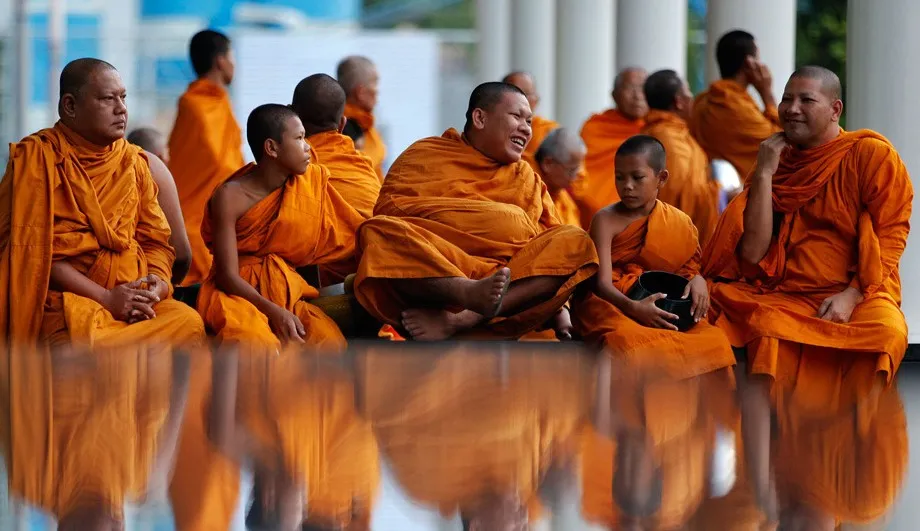 哲学家对僧侣的18个灵魂拷问