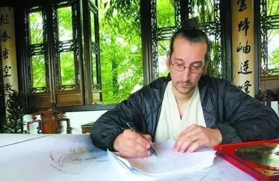 文章标题-2 原来科学发达的美国人也这么迷信!