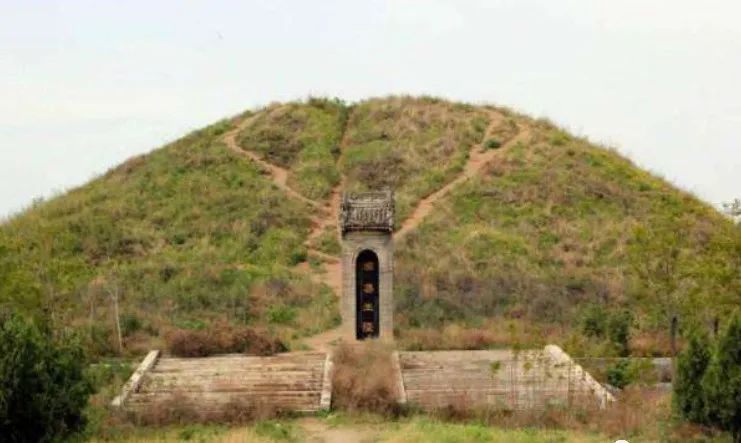 历史上那些挖祖坟断龙脉的事！