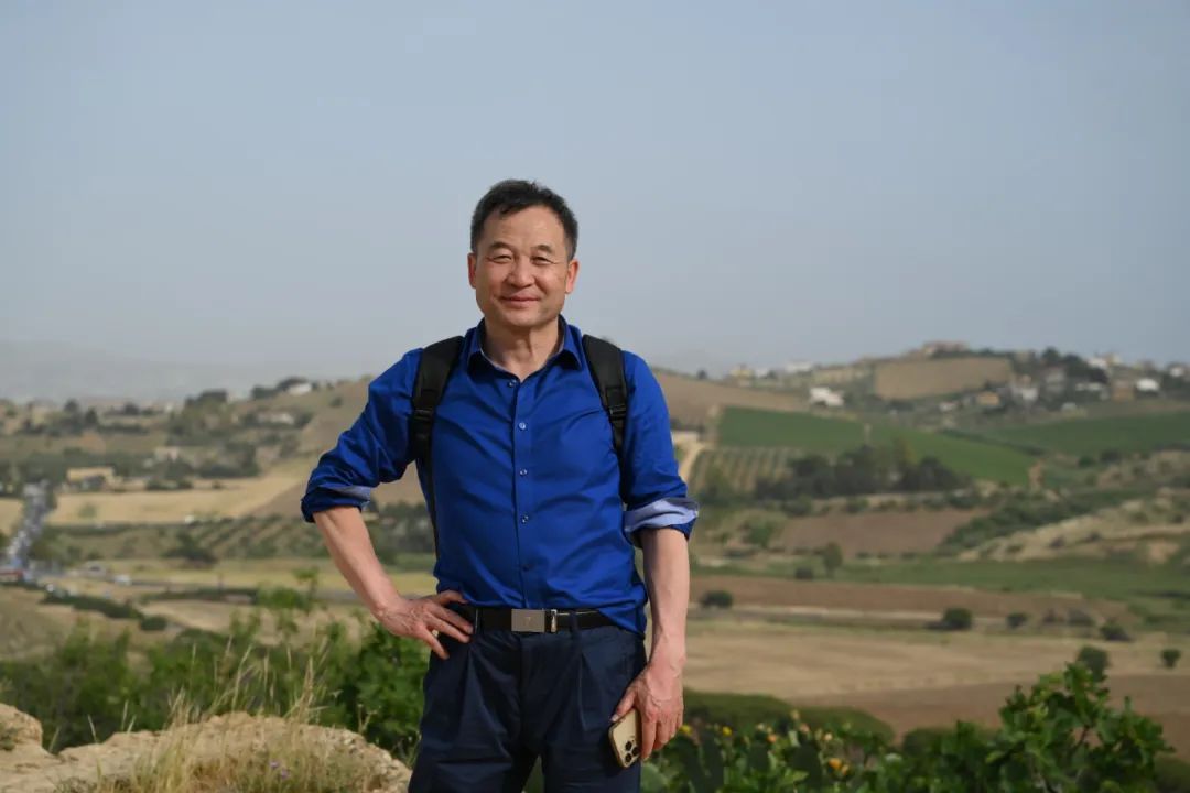 文章标题-32 文献记载十七、十八世纪法国送给中国宫廷的礼物