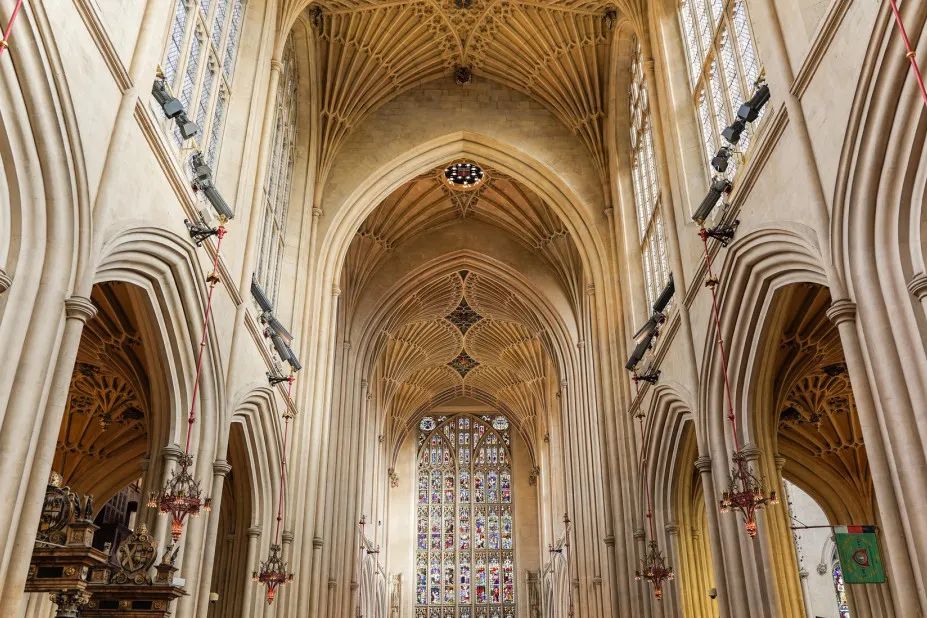 给孩子一堆大道理，不如给孩子这样一套书