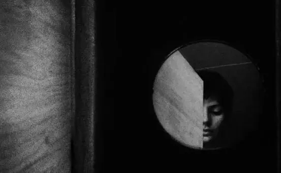 当代人的情感，为什么冷漠疏离？