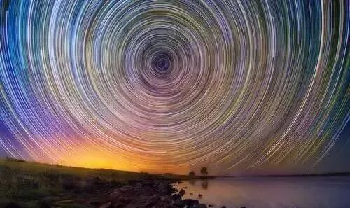 地球的八个密度，地球正在进入第五密度！