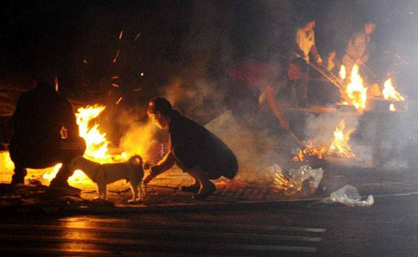 文章标题-13 乙巳年“鬼月”特别阴,这几个禁忌千万别犯!