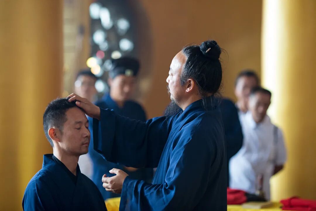 父还是师傅，我们该如何称呼恩师？