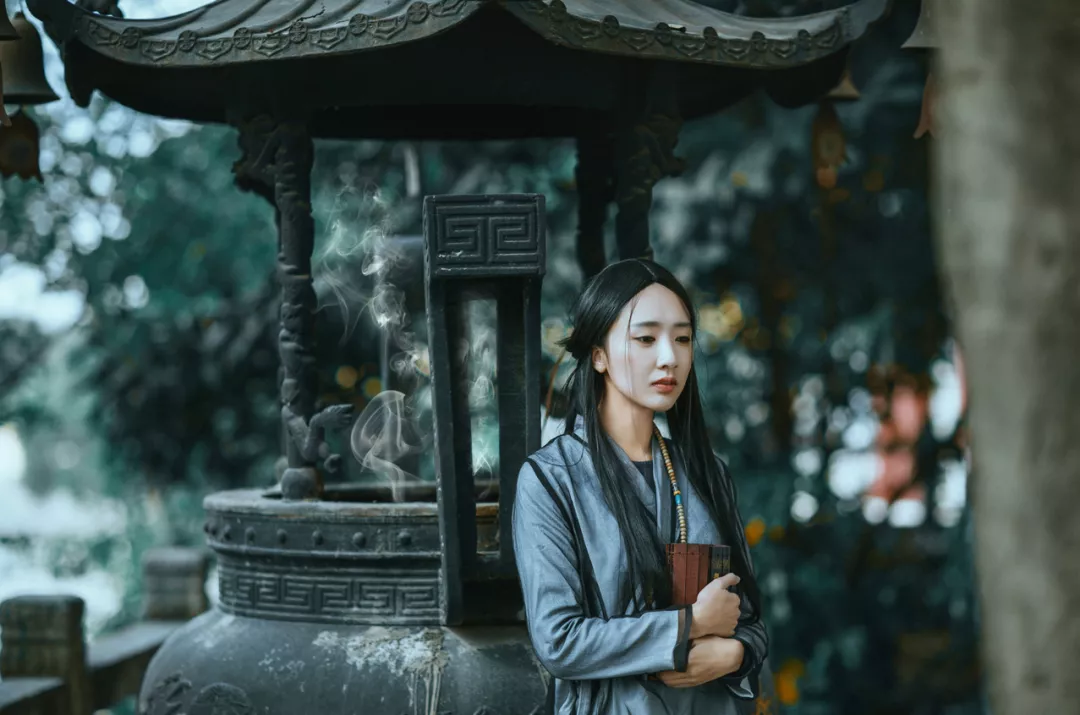 为什么积阴德可逆天改命，那做阳善之事有何不同？