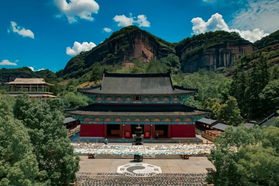 国庆出游必去的道教四大仙山，全去过的太幸福了！