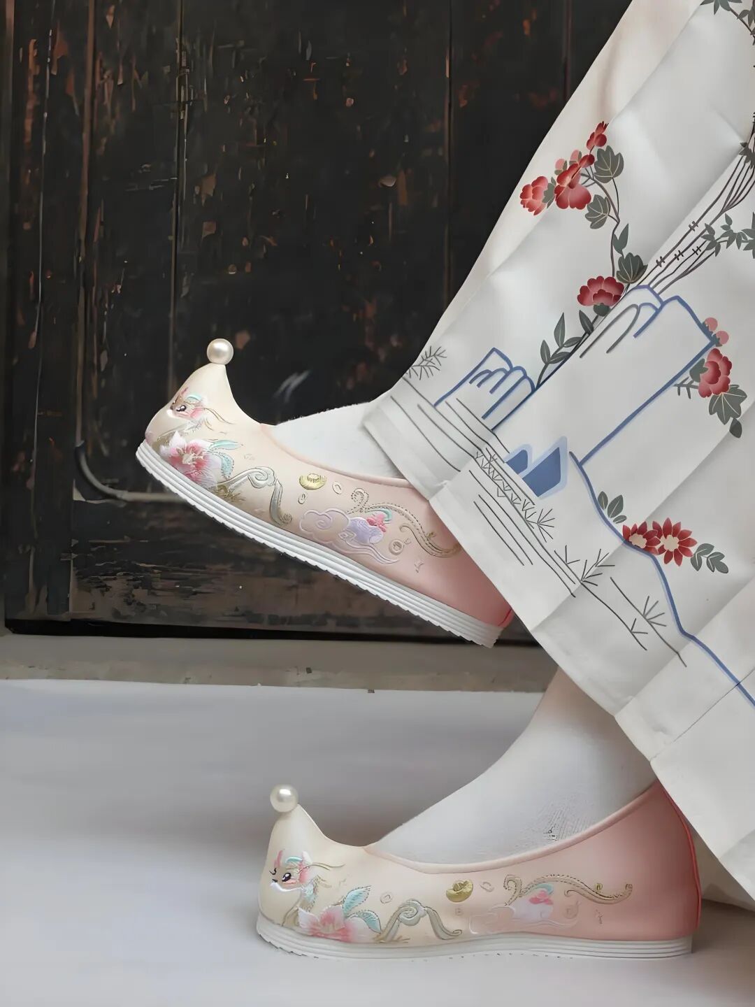 文章标题-3 鞋上有风水,切莫随便穿!