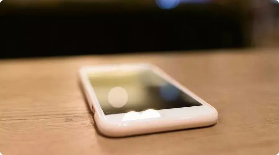 手机的风水你知道多少？手机关系着人们各方面的运势 !