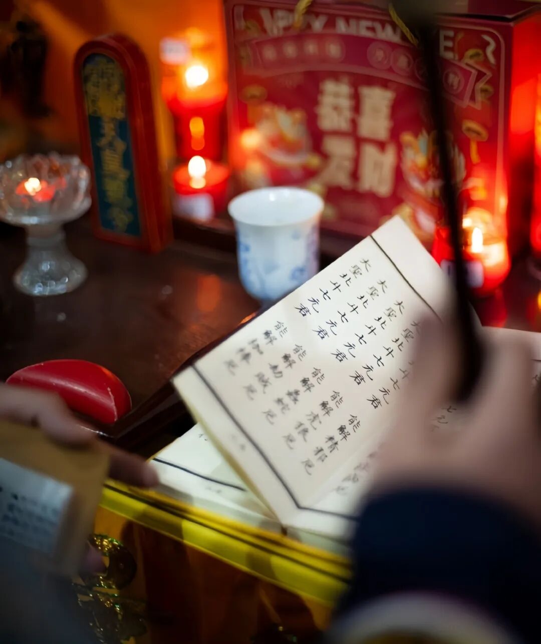 文章标题-3 道教诵经:千遍通神,万遍通真,此诵经法,功德最为上乘!