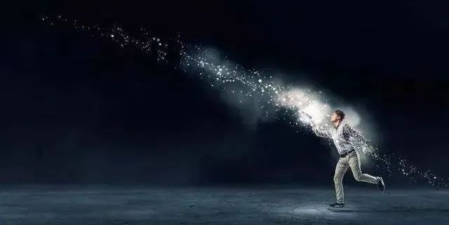 文章标题-3 仰望星空者洞悉真相,俯瞰大地者与时偕行