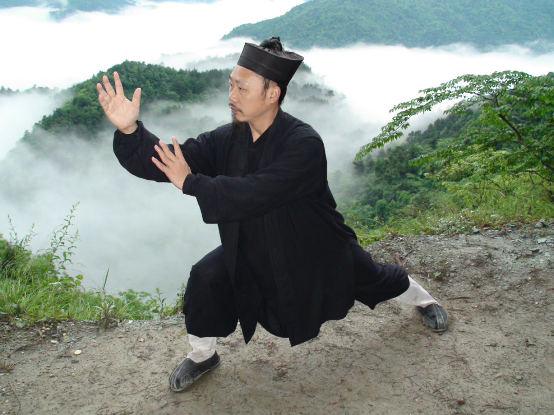 修道必读：“无私之心能开悟”，就能断了意识妄想的根源！